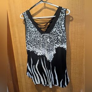 Frank Lyman Design Black and White Animal Print Tank Top